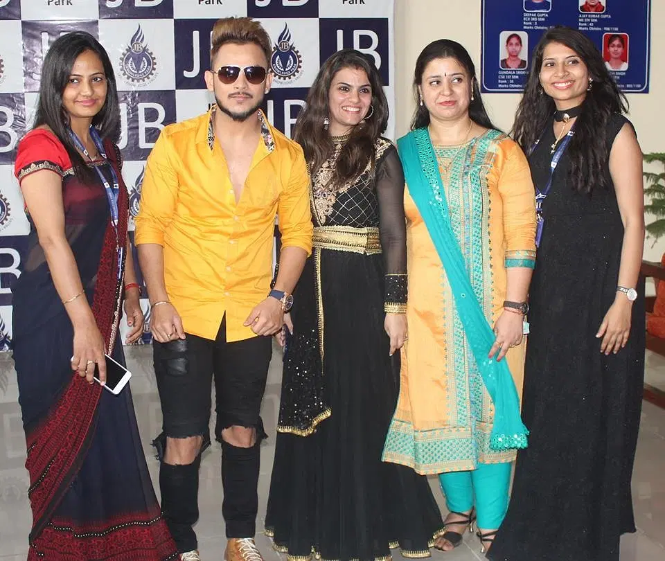 JB Knowledge Park (JB COLLEGE, Faridabad)