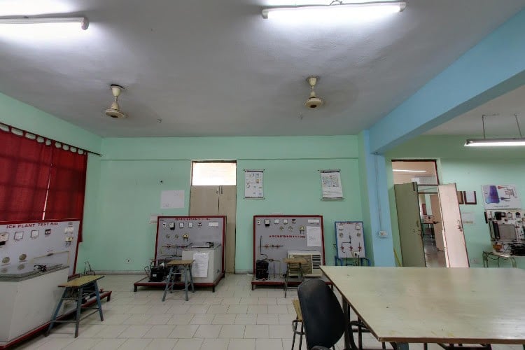Lingaya's University: Admission Open